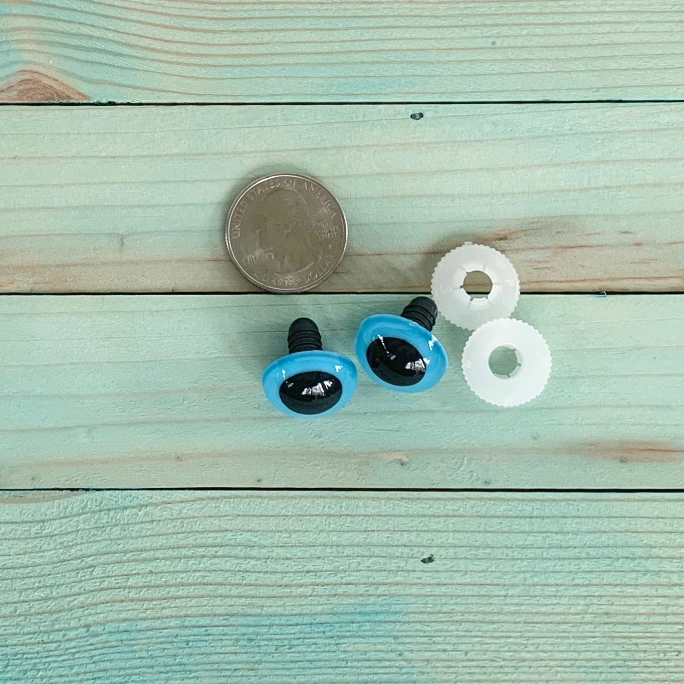 18mm Blue Plastic Eyes, Animal Eyes, Craft Eyes – Sew Thrifty Couture